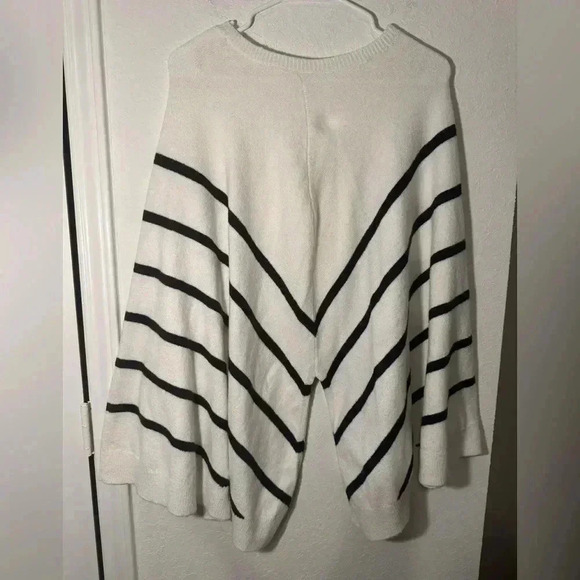 J Jill Nautical Sweater Shall Cape White Navy Striped Button Down Poncho Size OS - Picture 7 of 9